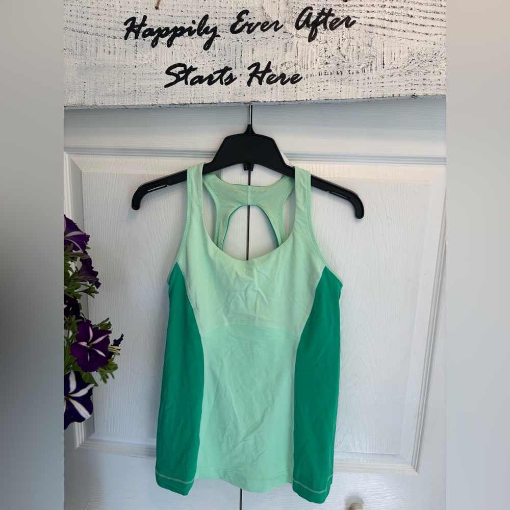 Lululemon Athletica Two Tone Green Tank Top